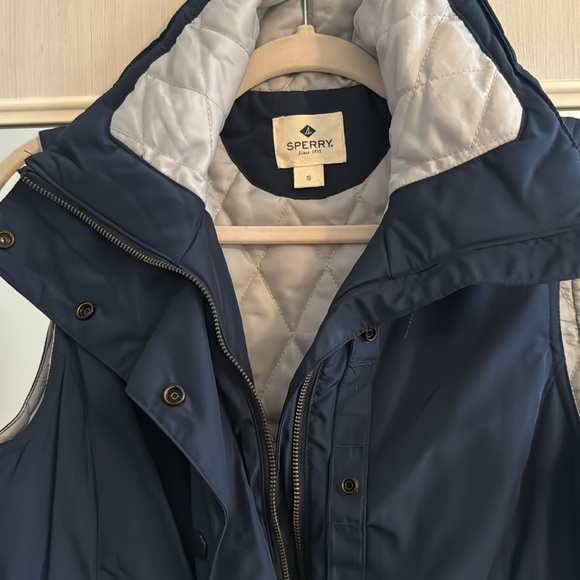 Sperry Tech Sailing Vest - Picture 2 of 6